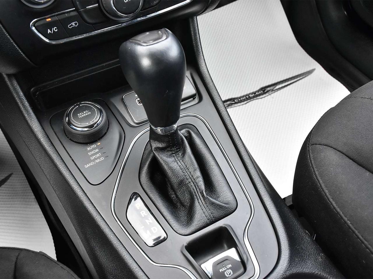 2022 Jeep Cherokee North Photo
