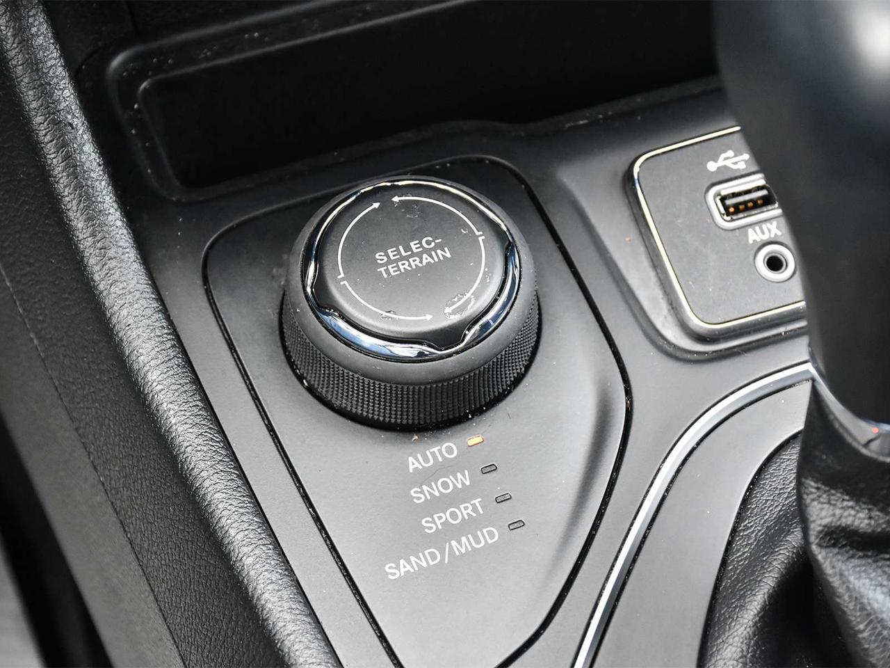 2022 Jeep Cherokee North Photo