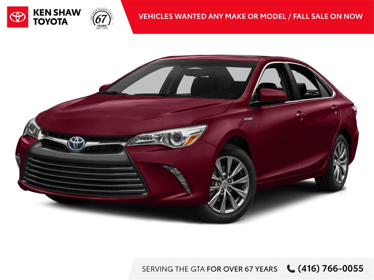 2017 Toyota Camry Hybrid XLE 4dr Sedan Photo0