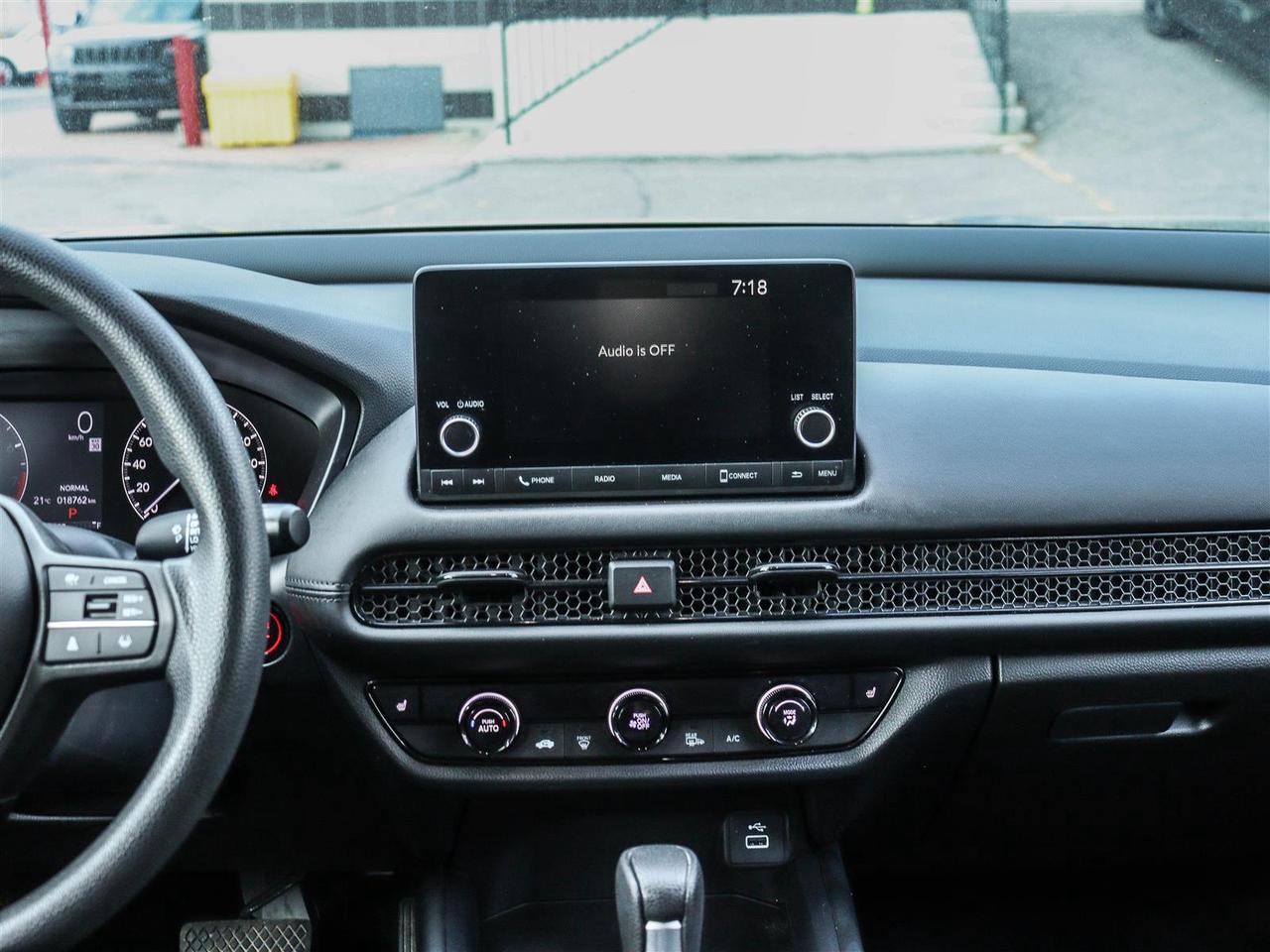 2023 Honda HR-V LX AWD BLUETOOTH APPLE CARPLAY/ ANDROID AUTO Photo