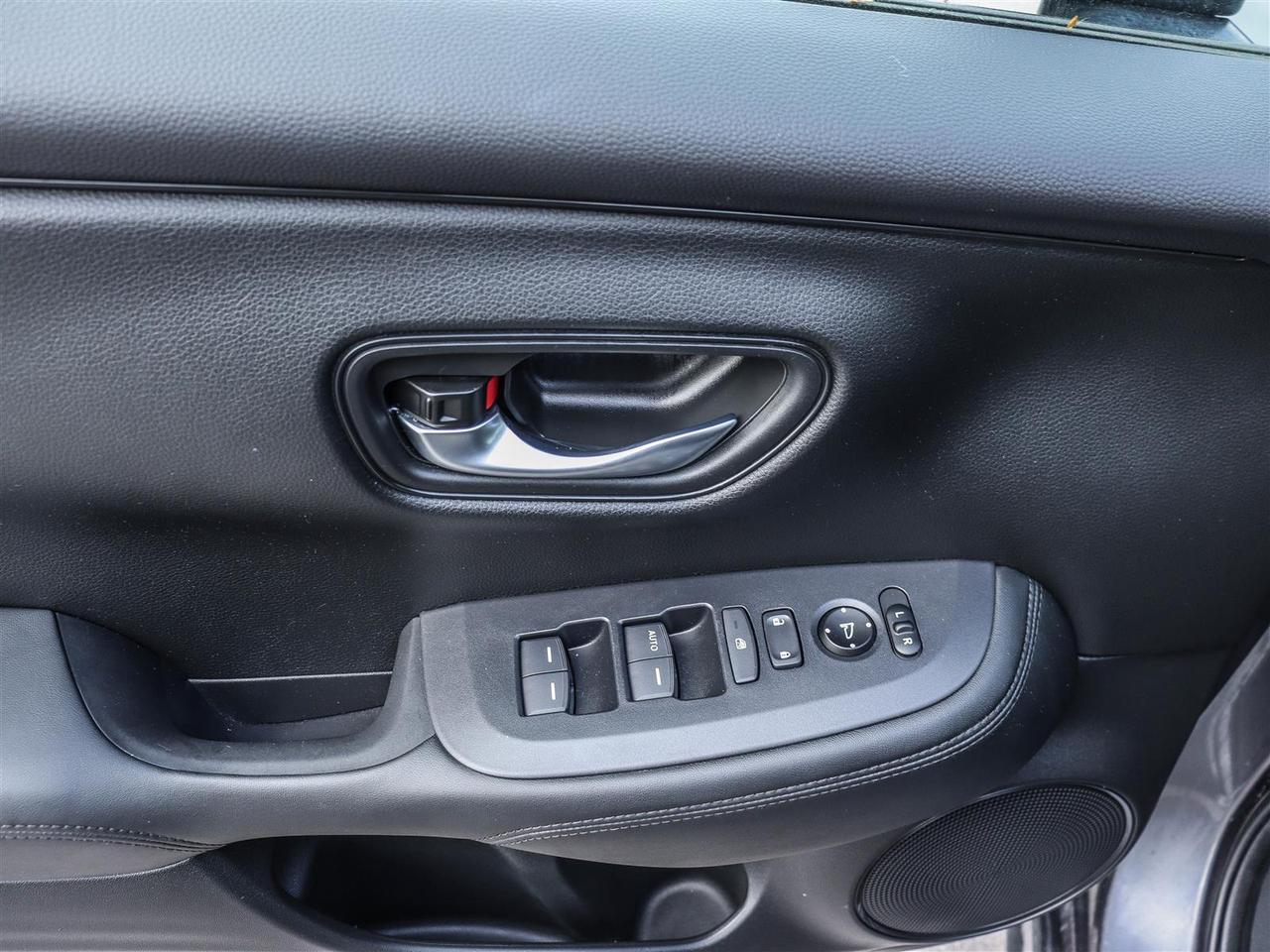 2023 Honda HR-V LX AWD BLUETOOTH APPLE CARPLAY/ ANDROID AUTO Photo