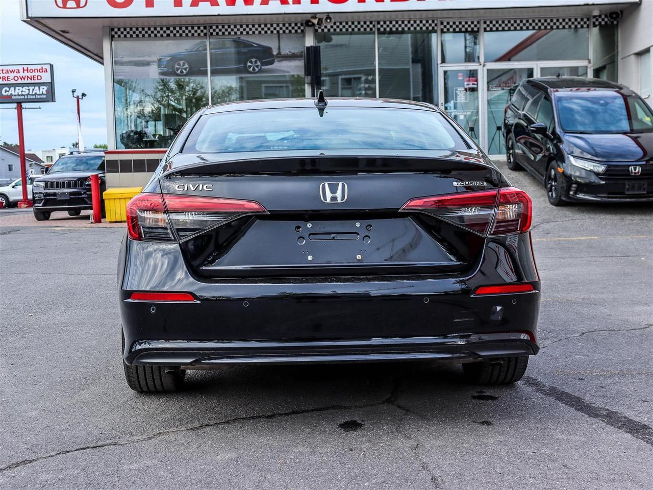 2023 Honda Civic TOURING LEATHER NAVI SUNROOF Photo