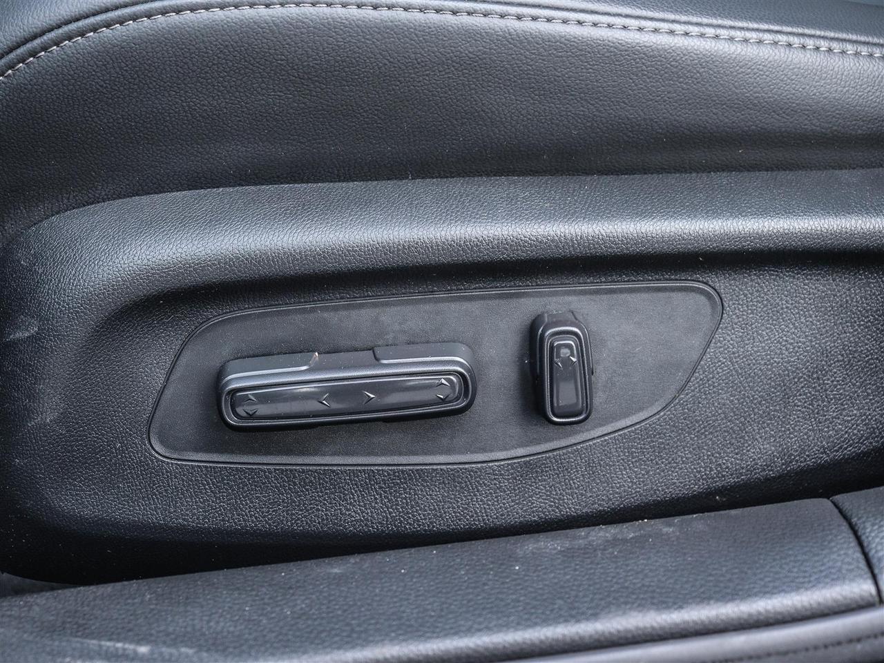 2023 Honda Civic TOURING LEATHER NAVI SUNROOF Photo