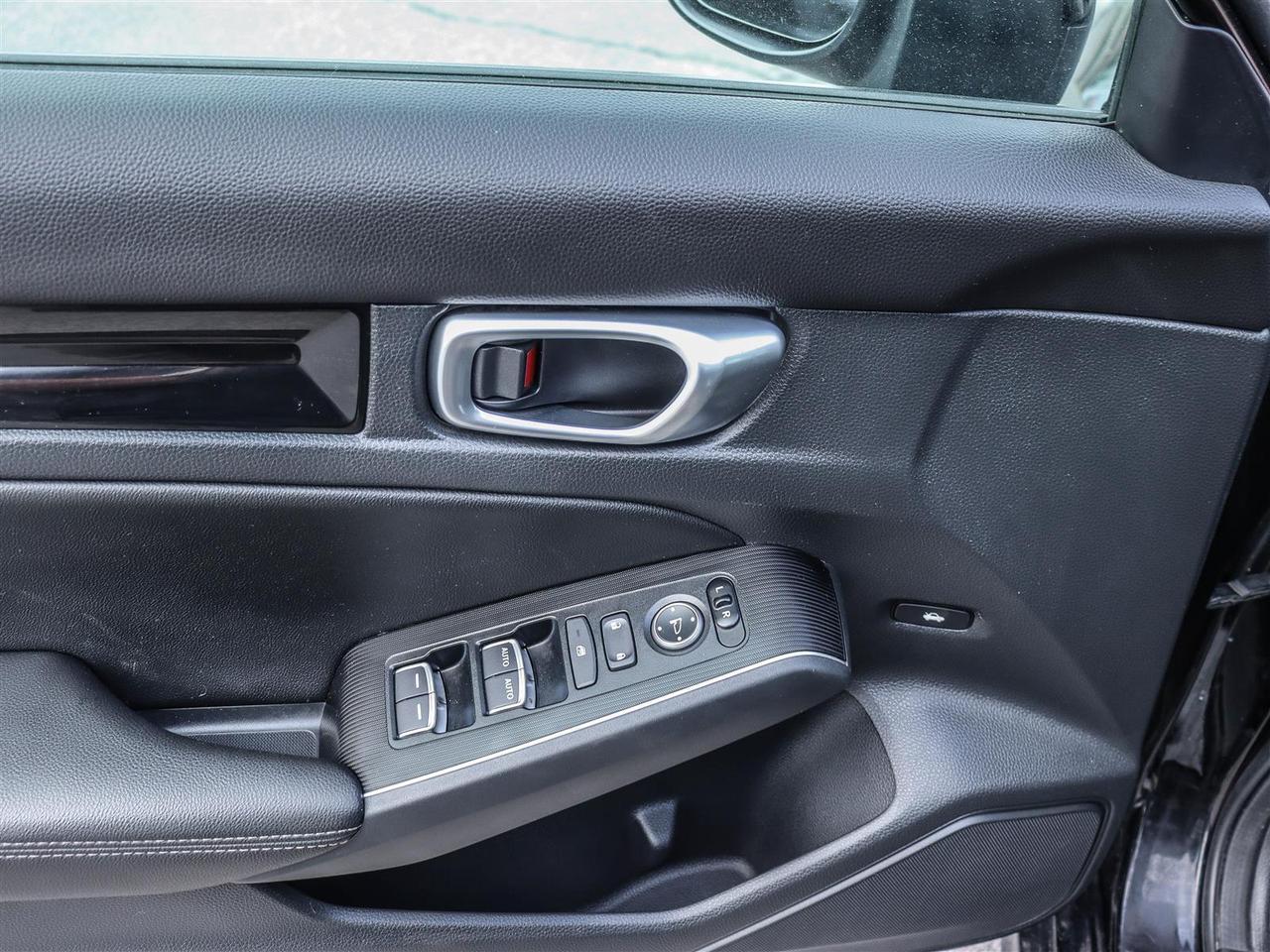 2023 Honda Civic TOURING LEATHER NAVI SUNROOF Photo