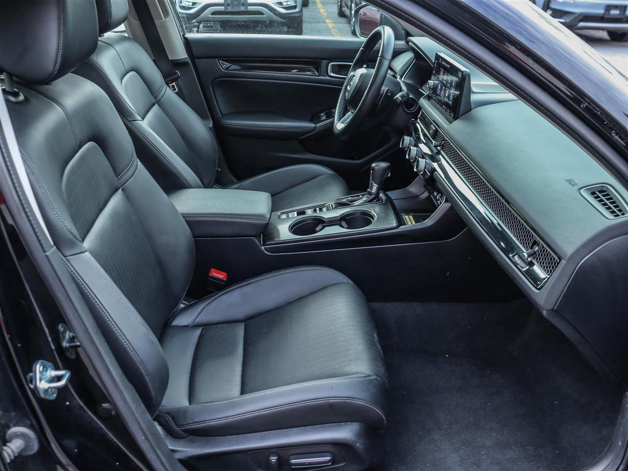 2023 Honda Civic TOURING LEATHER NAVI SUNROOF Photo