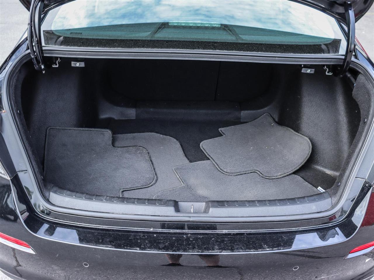 2023 Honda Civic TOURING LEATHER NAVI SUNROOF Photo