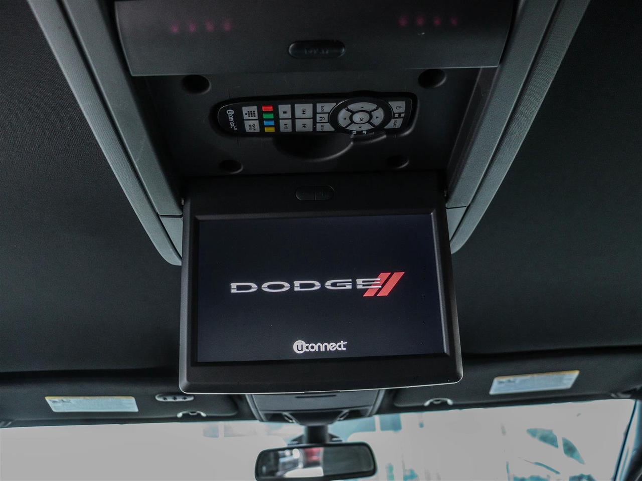 2020 Dodge Grand Caravan SXT PREMIUM NAVI DUAL DVD TOW PKG Photo