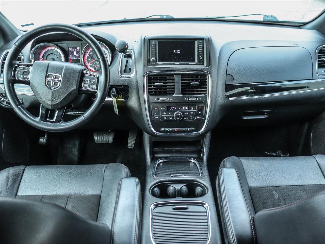 2020 Dodge Grand Caravan SXT PREMIUM NAVI DUAL DVD TOW PKG Photo