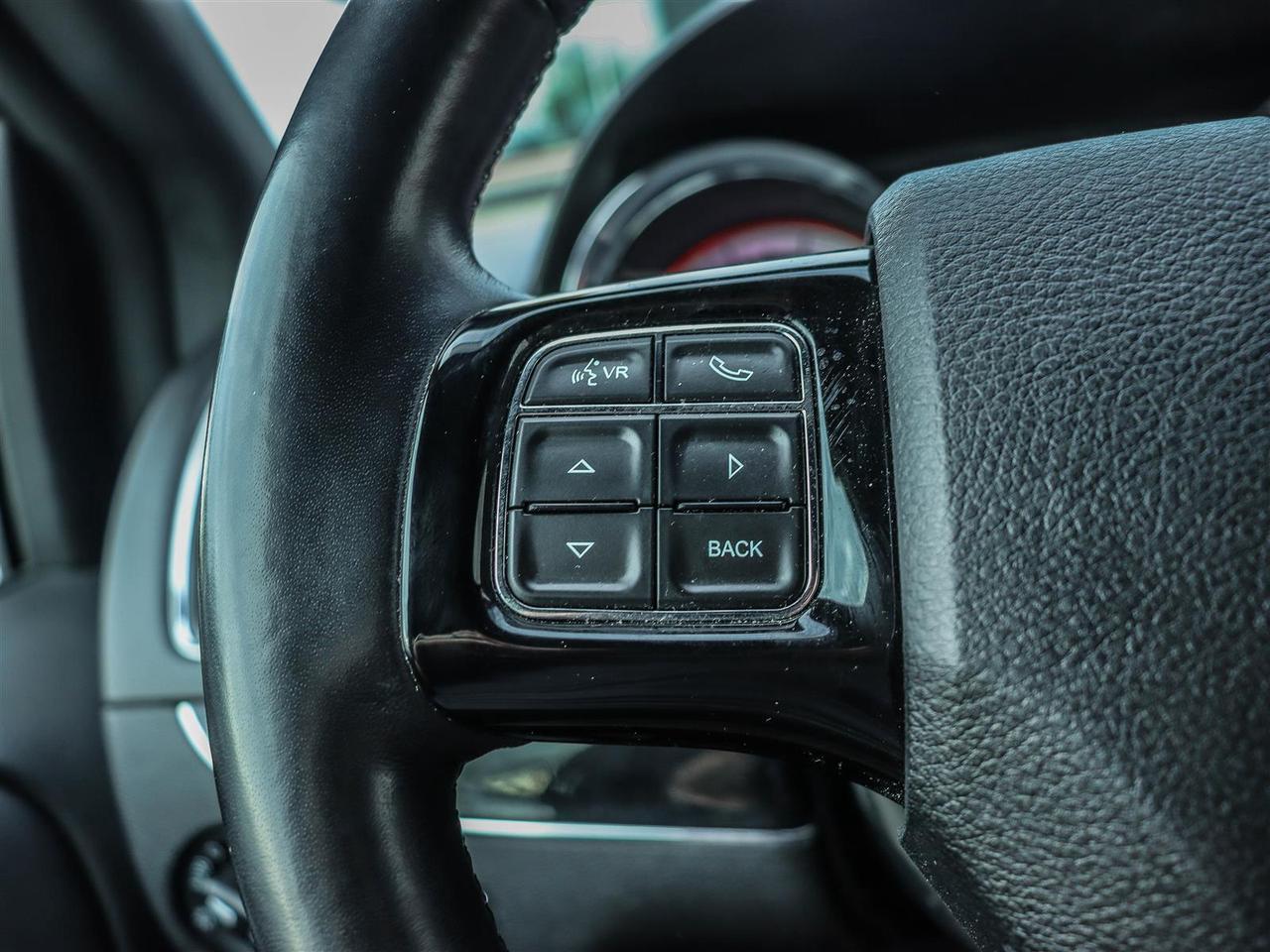 2020 Dodge Grand Caravan SXT PREMIUM NAVI DUAL DVD TOW PKG Photo