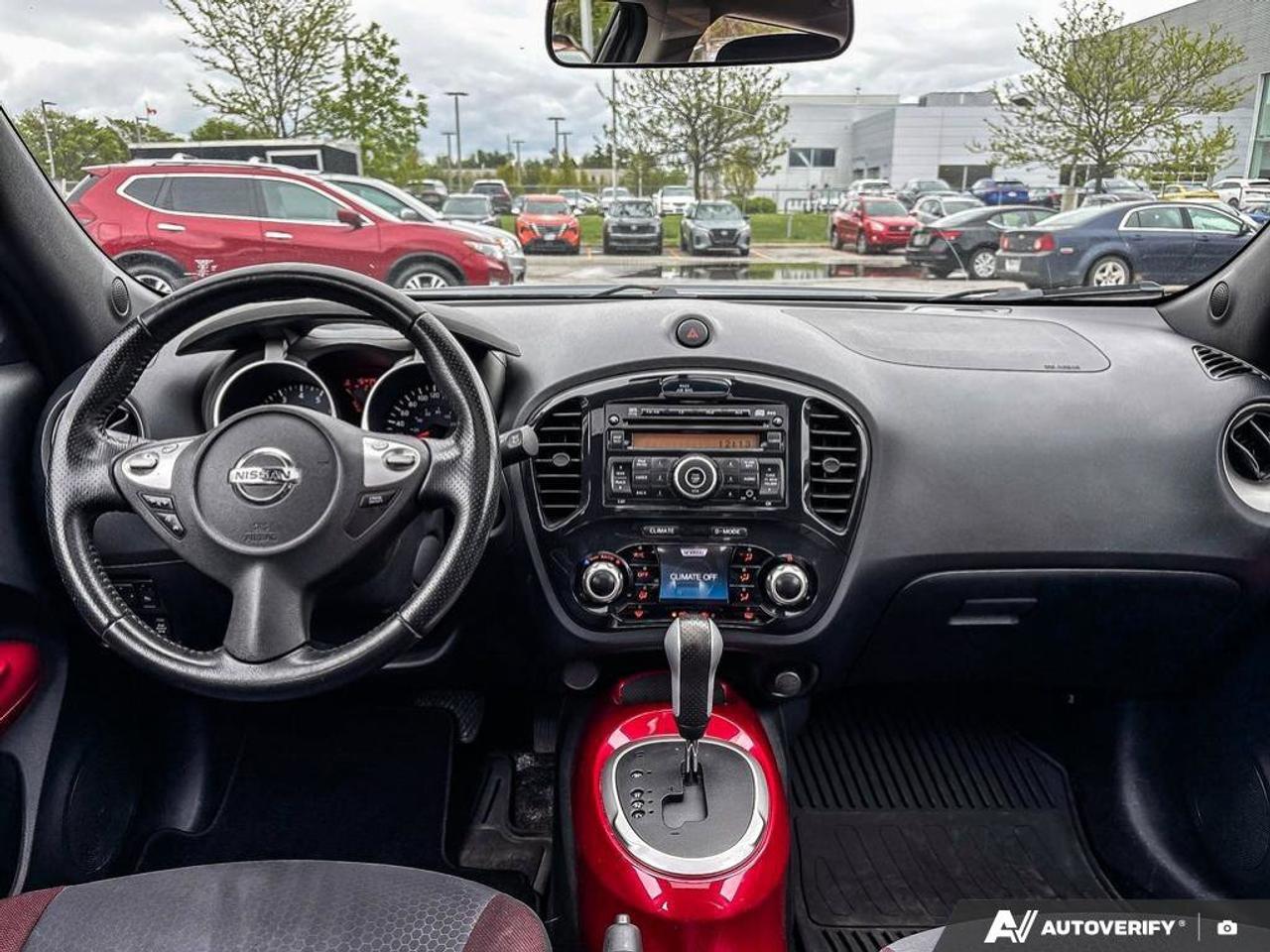 2013 Nissan Juke SV (AS-IS) Photo