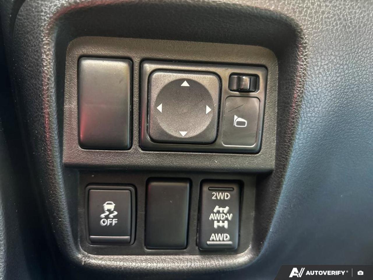 2013 Nissan Juke SV (AS-IS) Photo