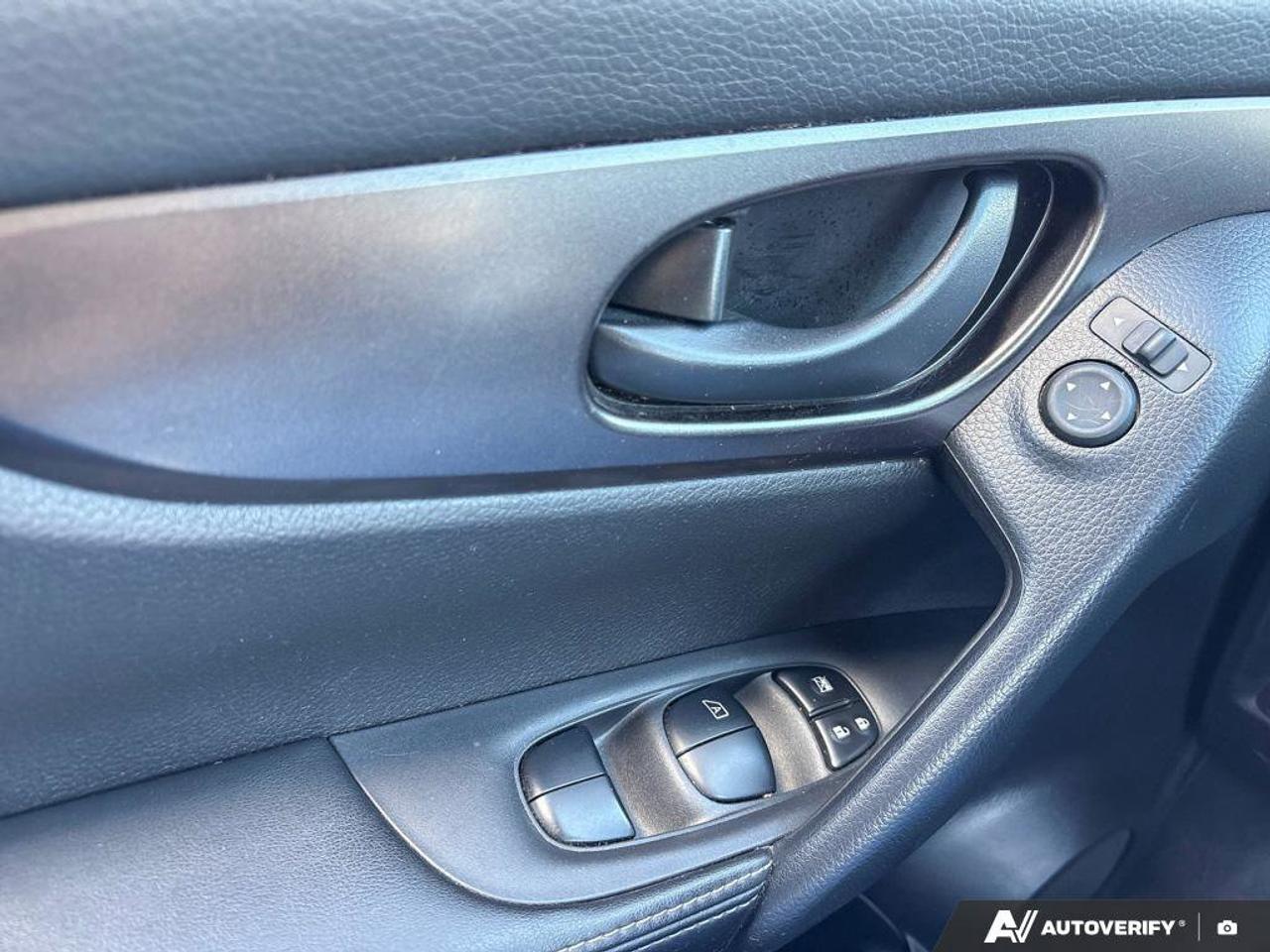 2023 Nissan Qashqai S Photo