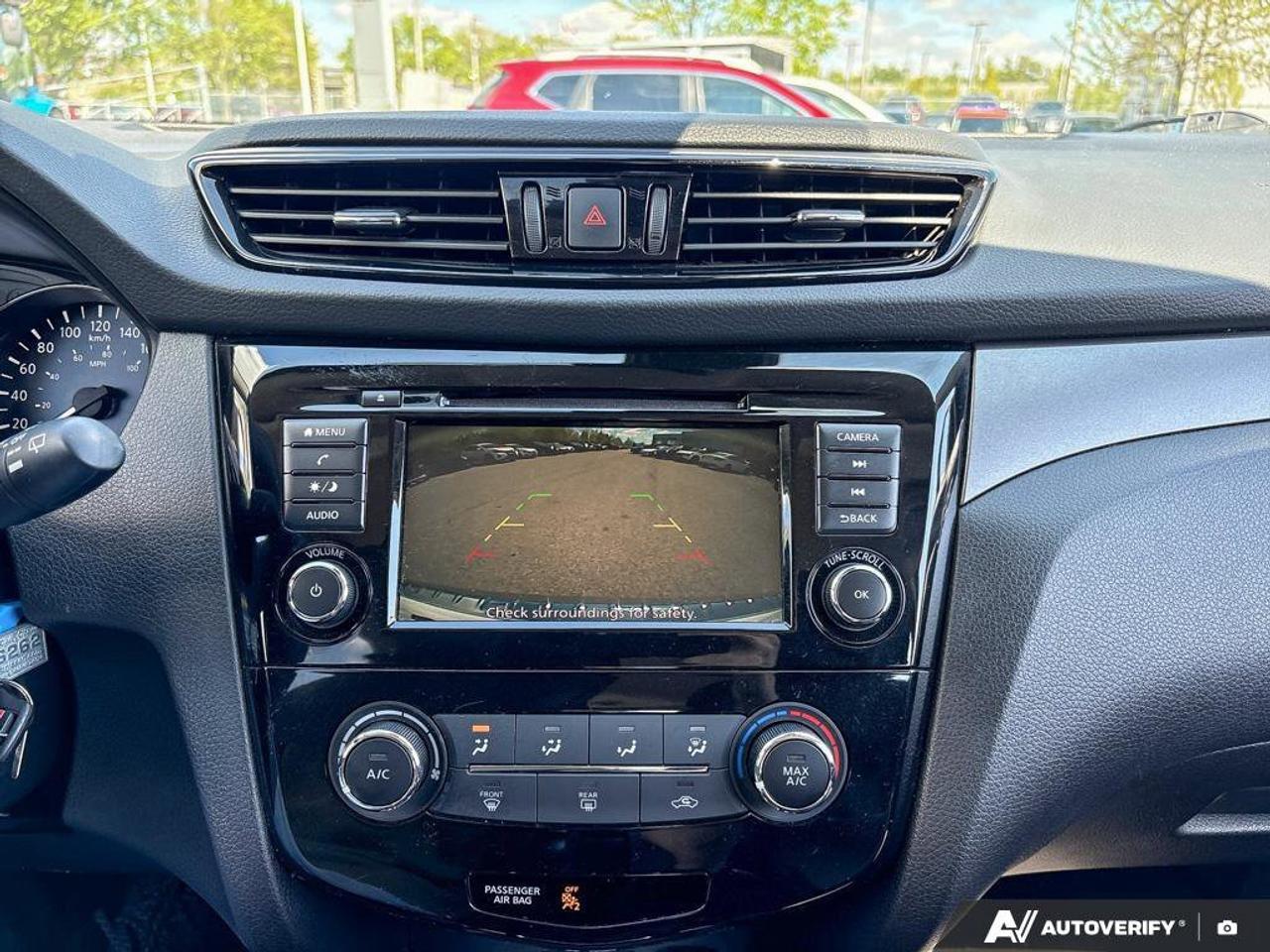 2023 Nissan Qashqai S Photo