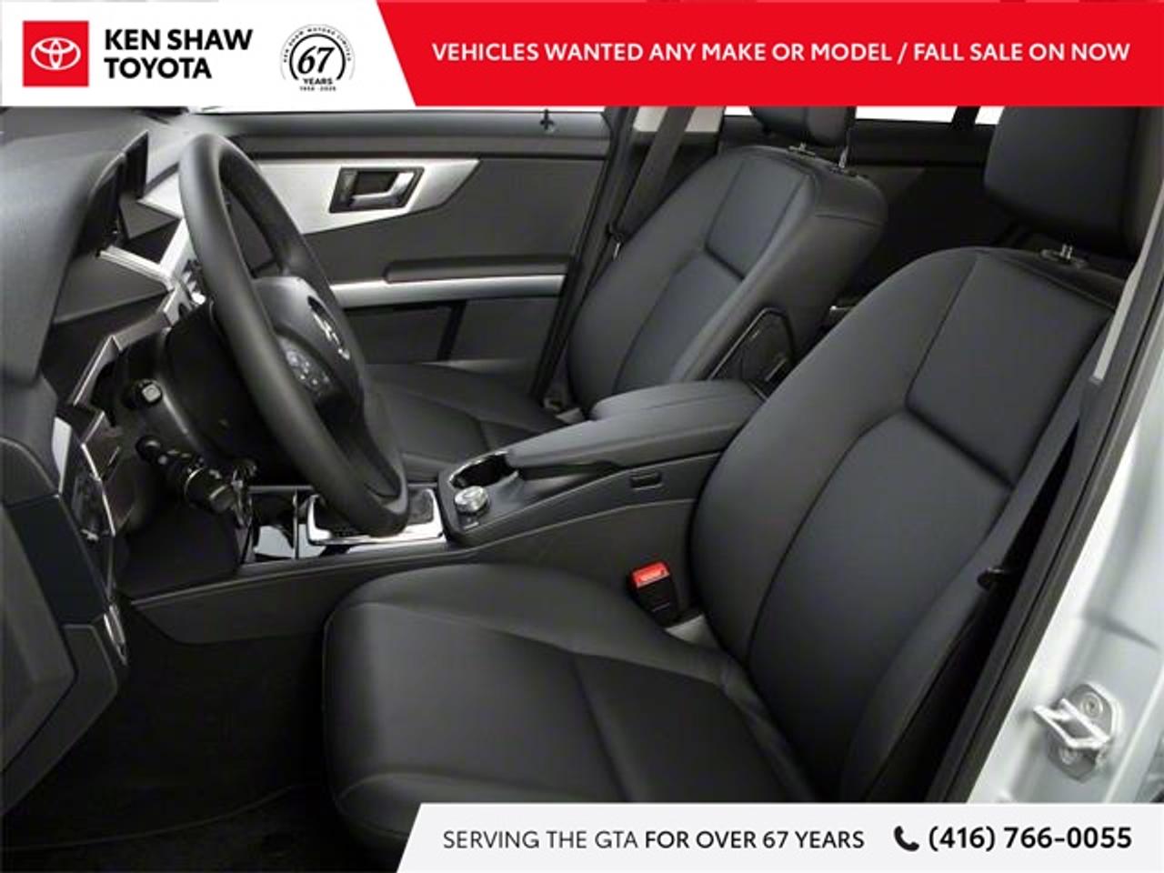 2010 Mercedes-Benz GLK-Class Base GLK 350 4dr All-wheel Drive 4MATIC Photo