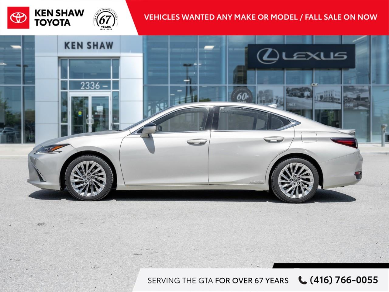 2021 Lexus ES 300h Base 4dr Sedan Photo