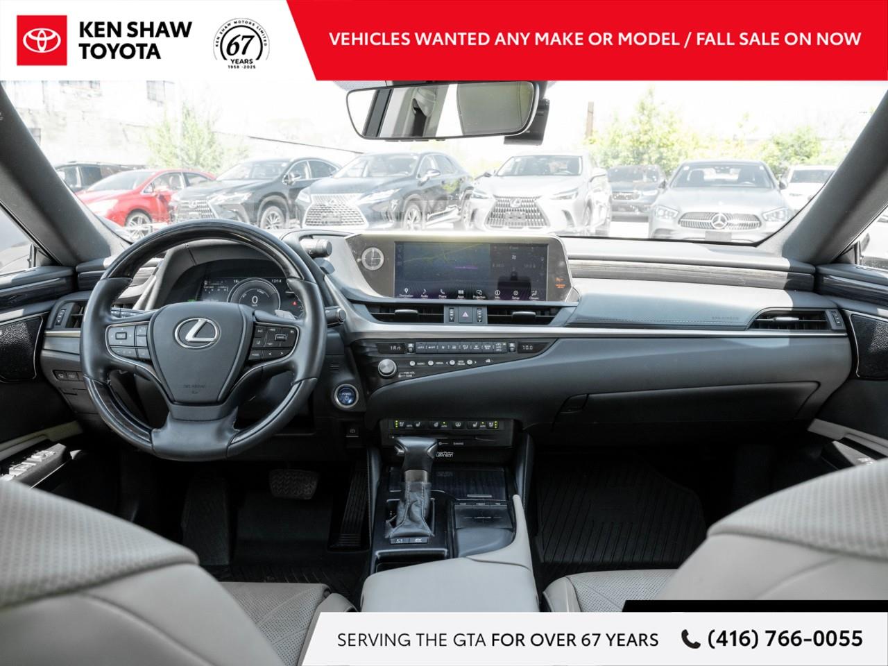 2021 Lexus ES 300h Base 4dr Sedan Photo
