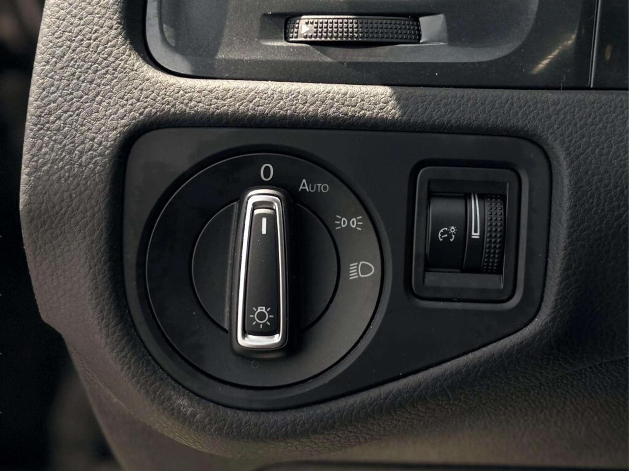 2018 Volkswagen Golf SportWagen Comfortline Manual 4MOTION Photo