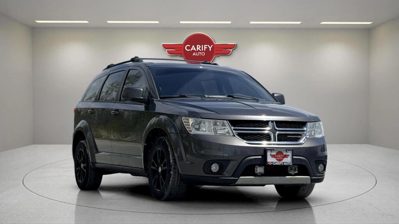 2015 Dodge Journey SXT Front-Wheel Drive Photo2