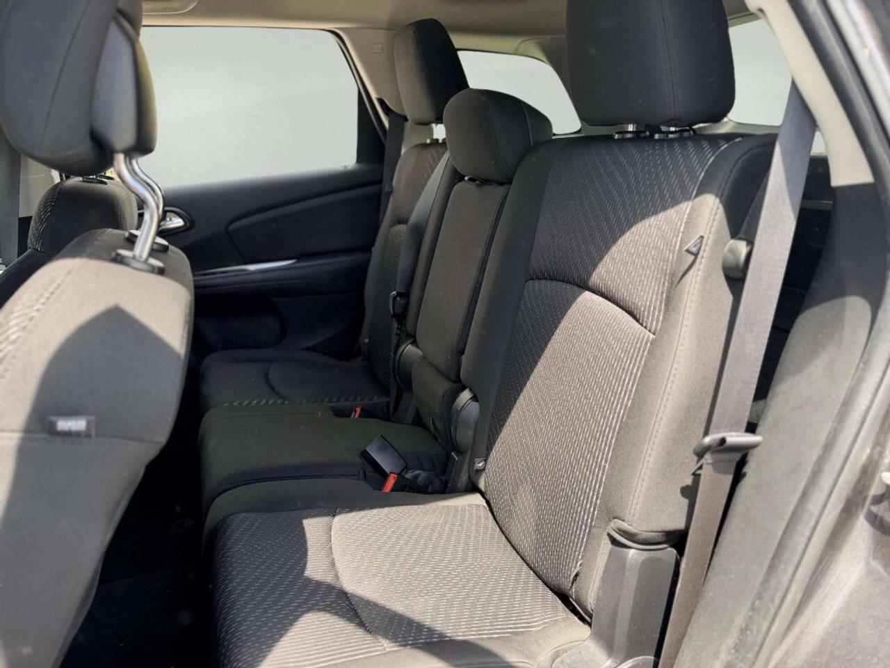 2015 Dodge Journey SXT Front-Wheel Drive Photo