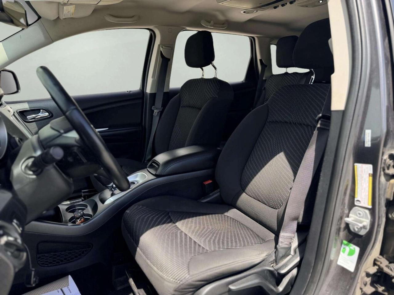 2015 Dodge Journey SXT Front-Wheel Drive Photo