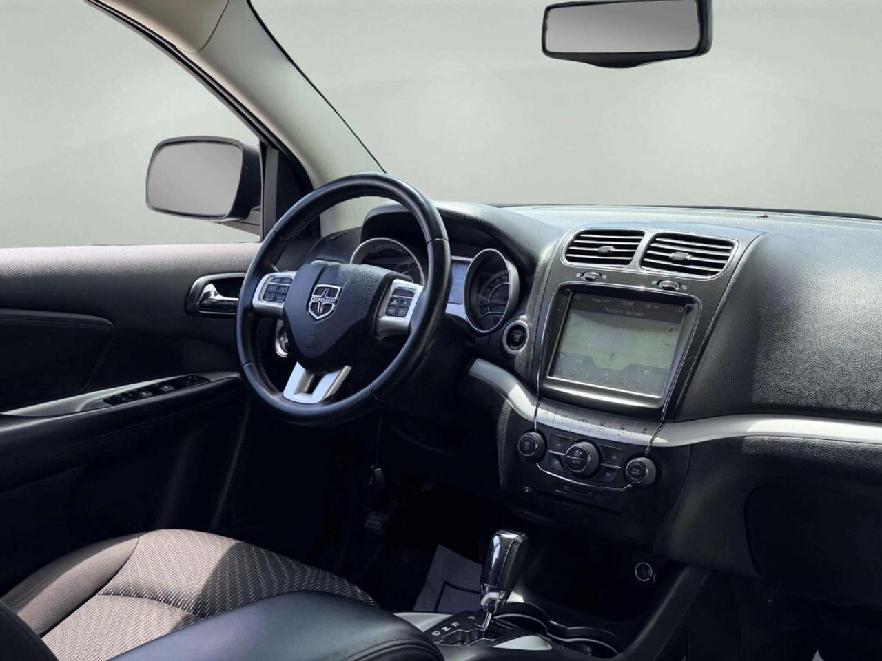 2015 Dodge Journey SXT Front-Wheel Drive Photo