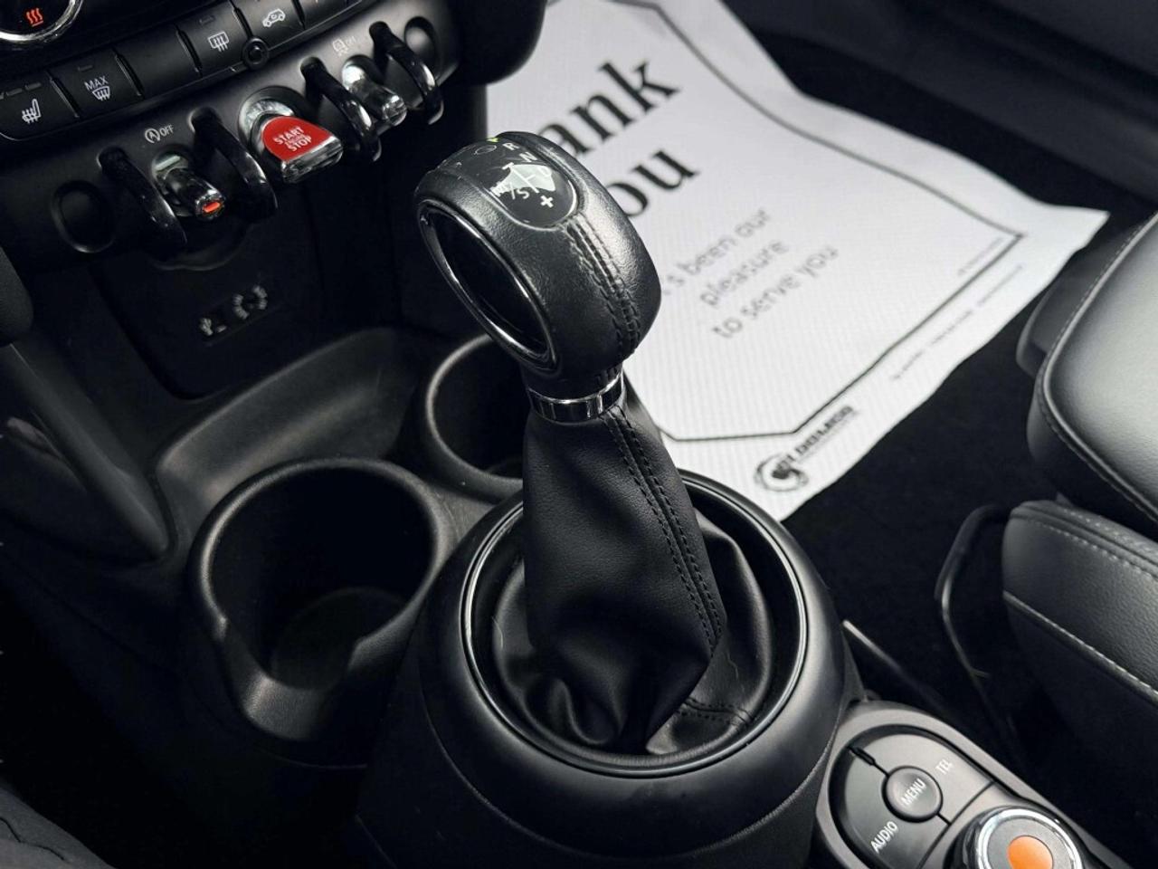 2017 MINI Cooper Hardtop 3dr Photo