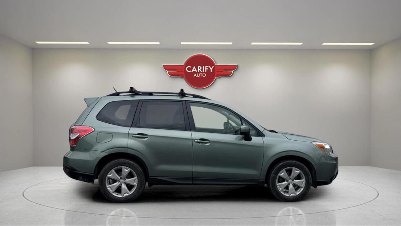 2015 Subaru Forester TOURING Photo
