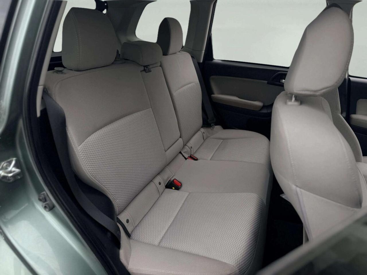 2015 Subaru Forester TOURING Photo