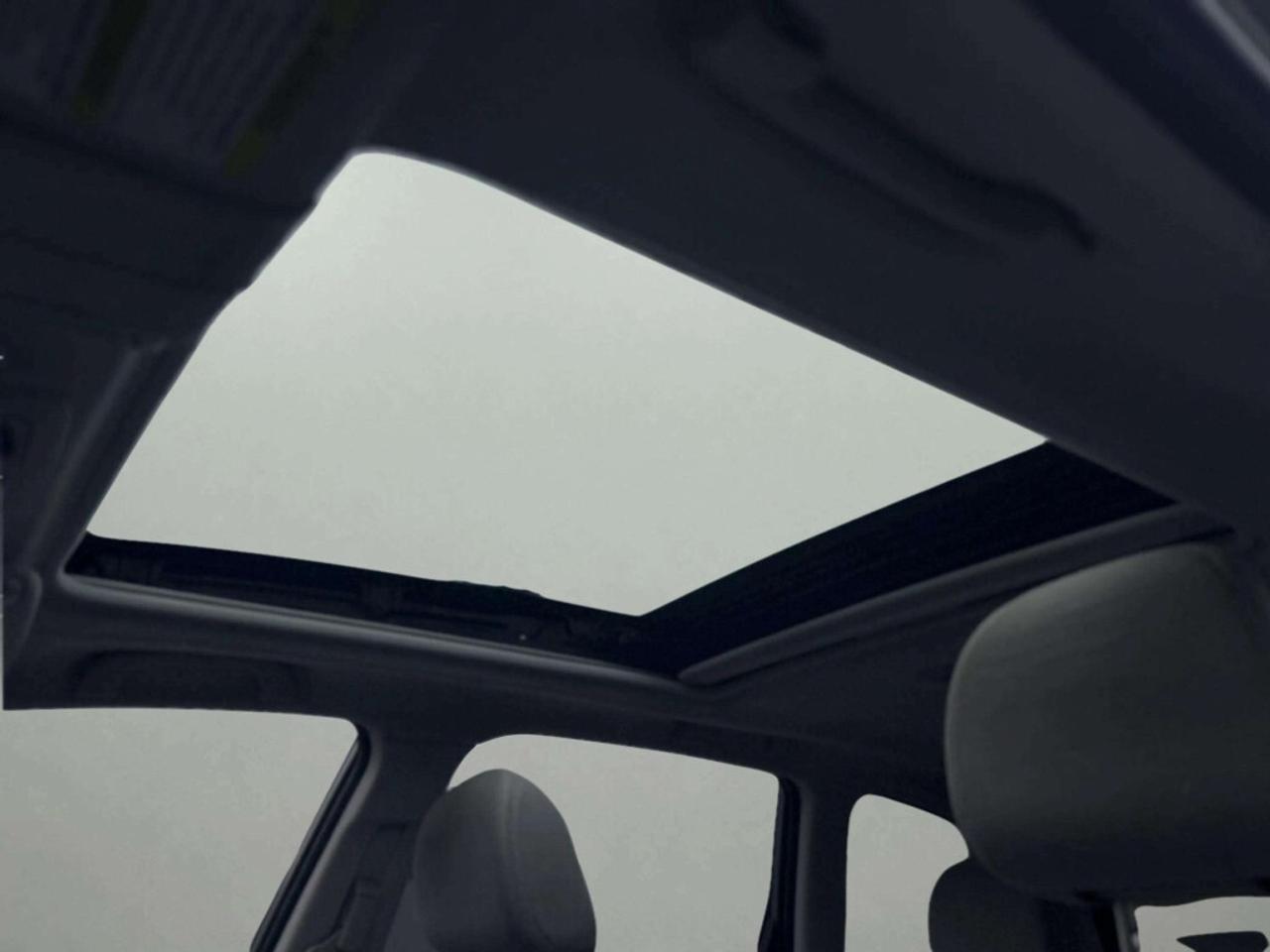 2015 Subaru Forester TOURING Photo