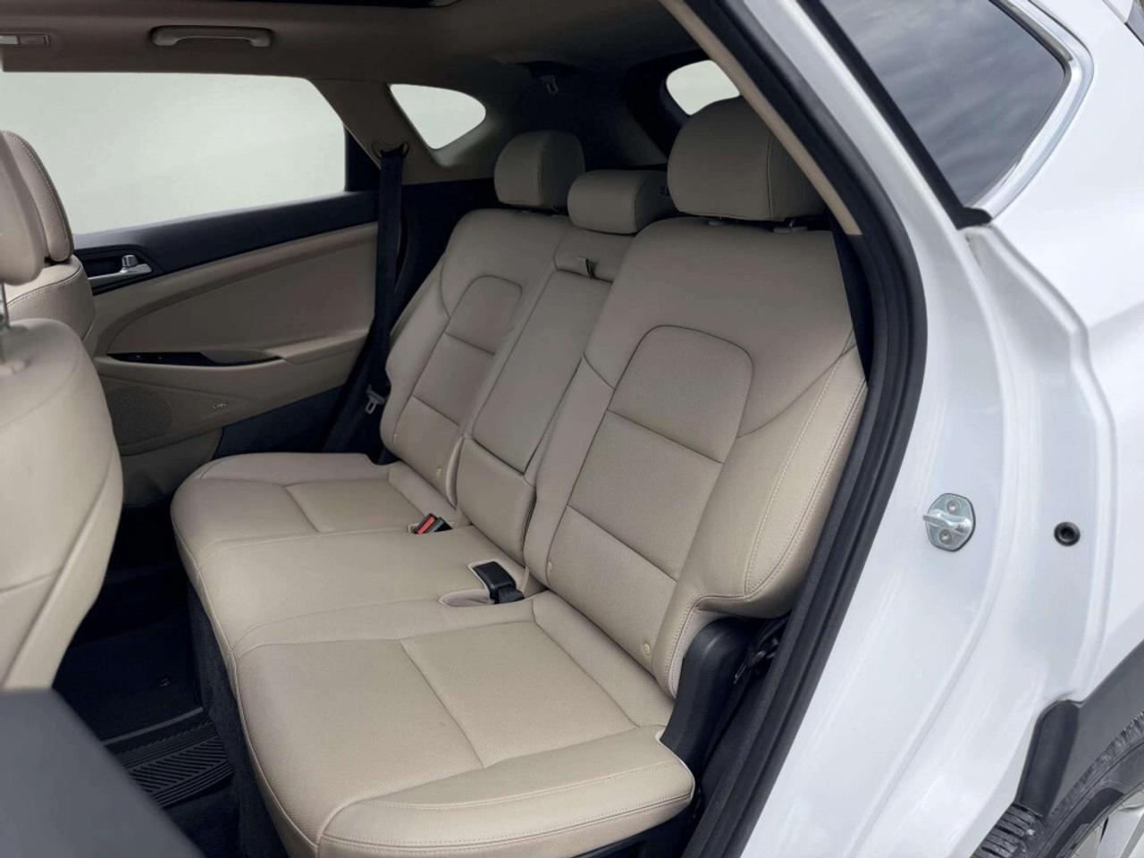 2018 Hyundai Tucson Luxury AWD Photo