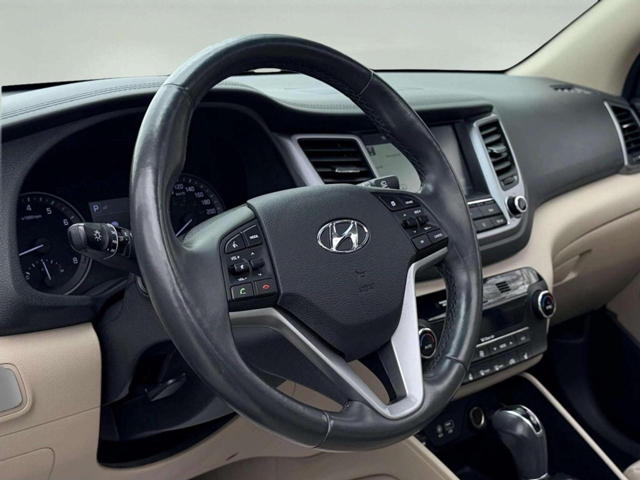 2018 Hyundai Tucson Luxury AWD Photo