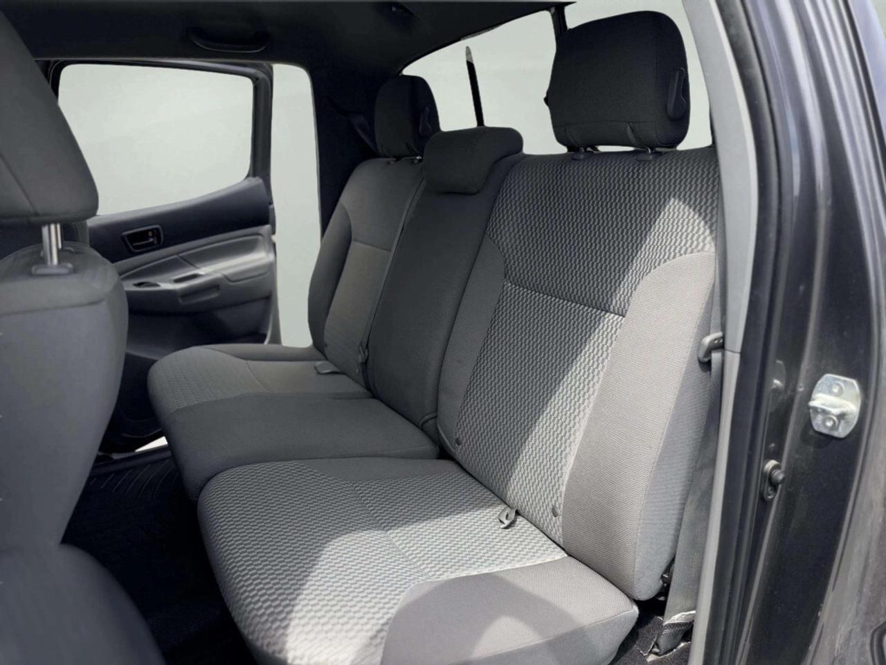2013 Toyota Tacoma DOUBLE CAB 4X4 Photo