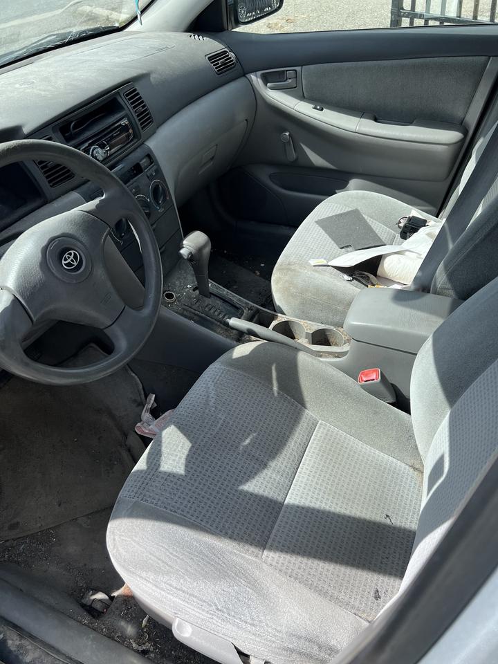 2005 Toyota Corolla 4DR SDN CE AUTO Photo