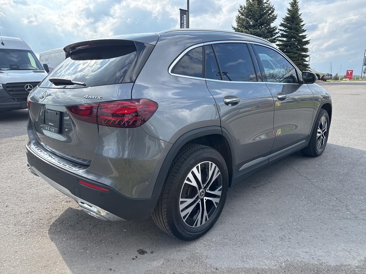 2026 Mercedes-Benz GLA Exclusive Trim Active Distance Pwr Sunroof Photo