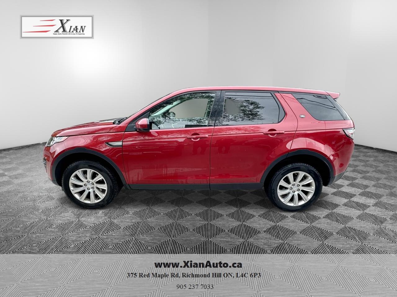 2016 Land Rover Discovery Sport AWD 4dr SE Photo4