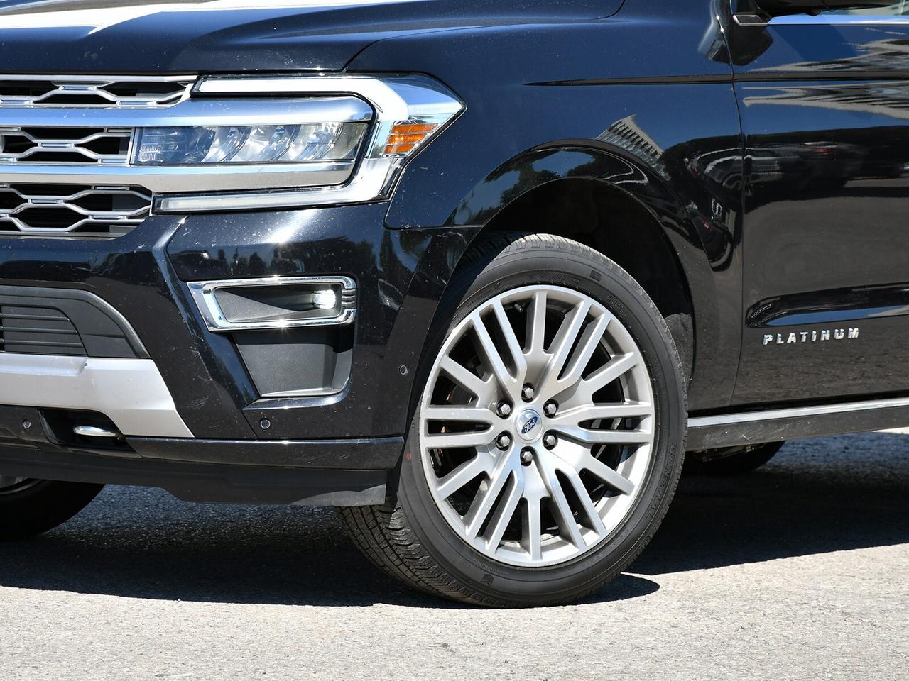 2022 Ford Expedition Platinum  Loaded Luxury   Massage Seats   4x4 Photo