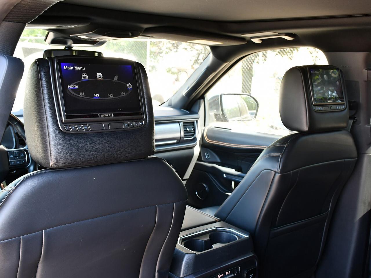 2022 Ford Expedition Platinum  Loaded Luxury   Massage Seats   4x4 Photo