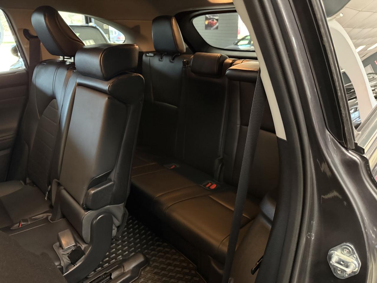 2021 Toyota Highlander XLE AWD**NO ACCIDENTS** Photo