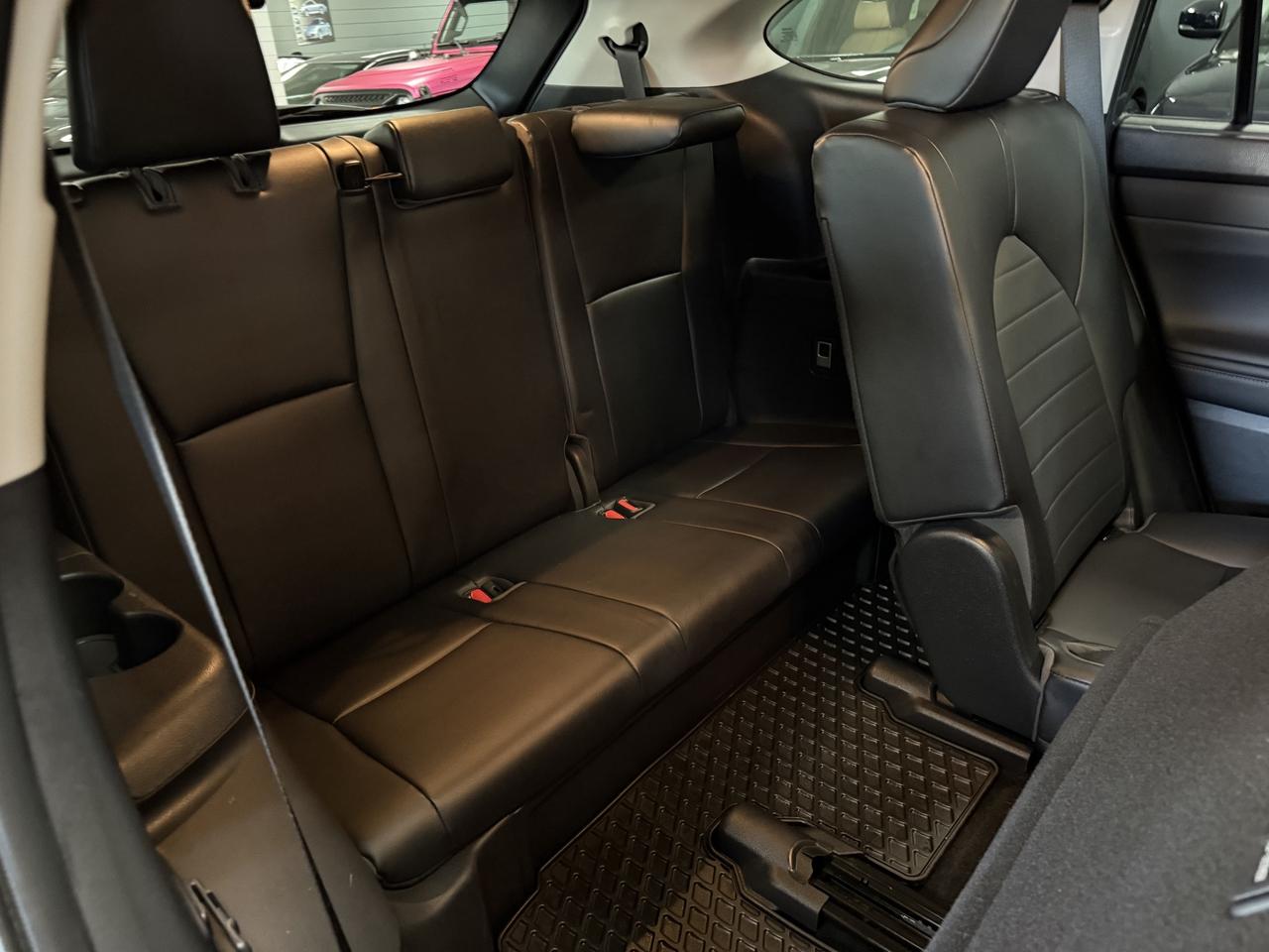 2021 Toyota Highlander XLE AWD**NO ACCIDENTS** Photo