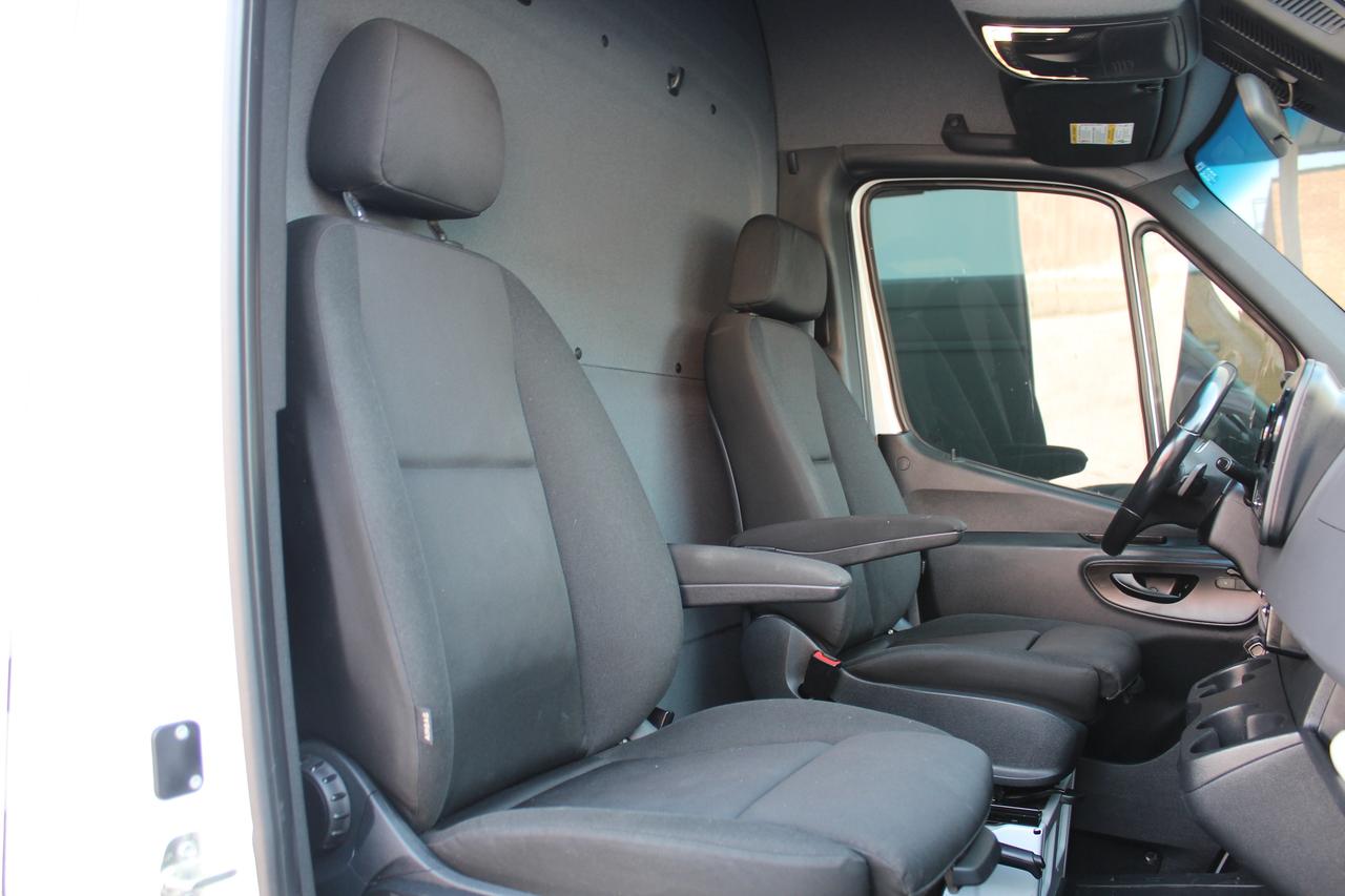 2019 Mercedes-Benz Sprinter Cargo Van 4X4" - "3.0L DIESEL" - "TOW PKG" - "2 SEATER Photo