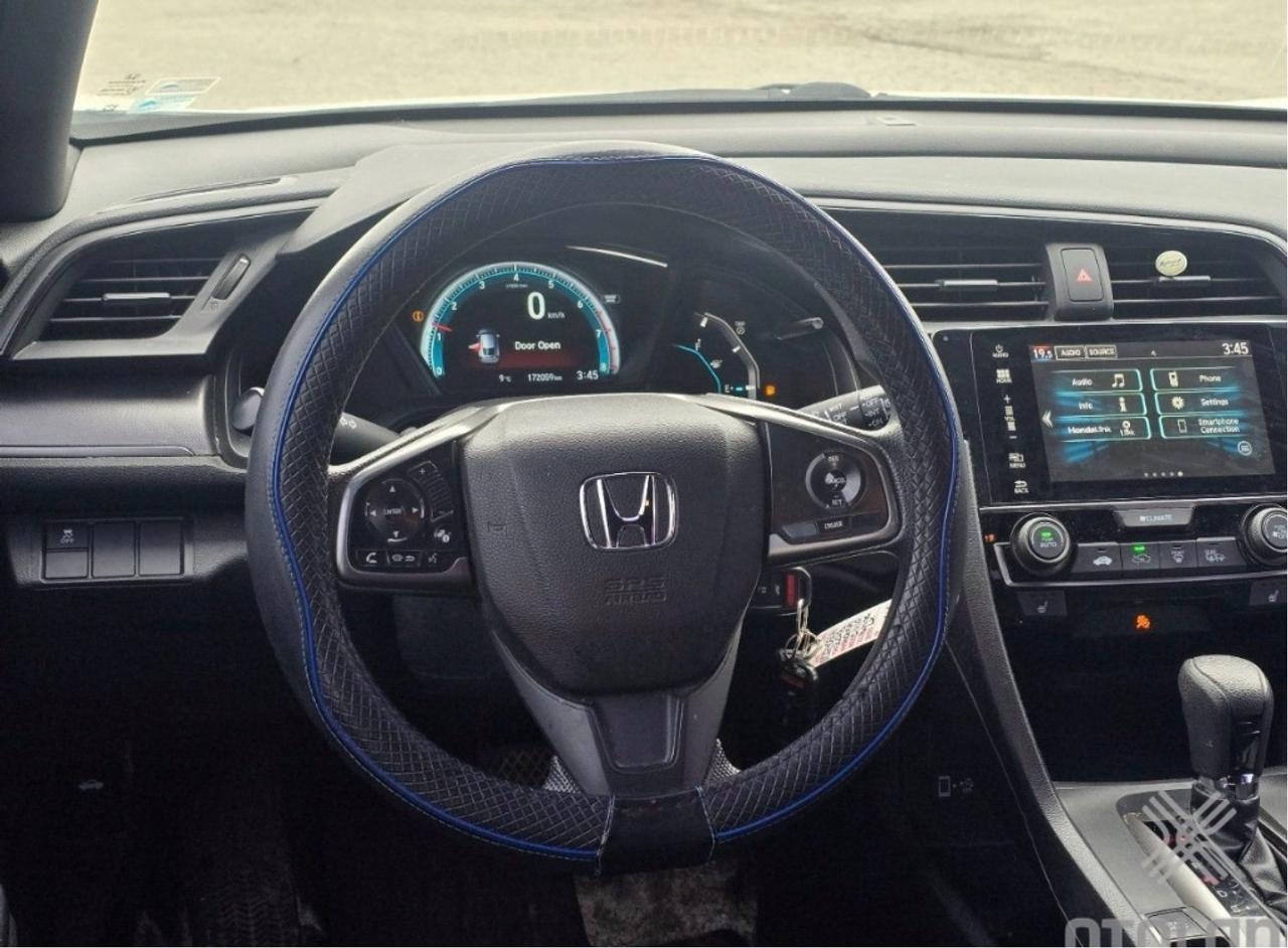 2018 Honda Civic Hatchback LX Photo