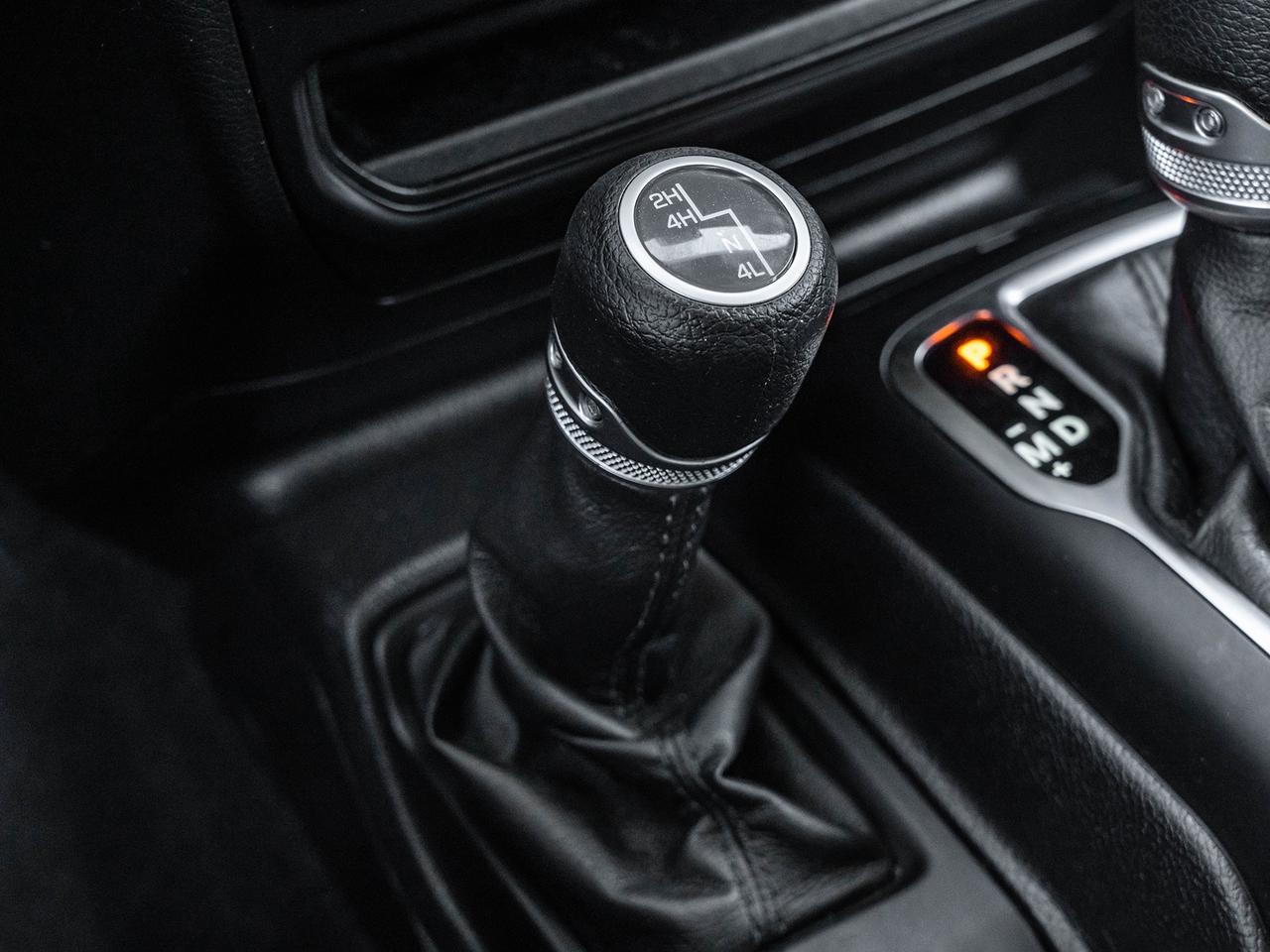 2019 Jeep Wrangler Sport S 4x4 Photo