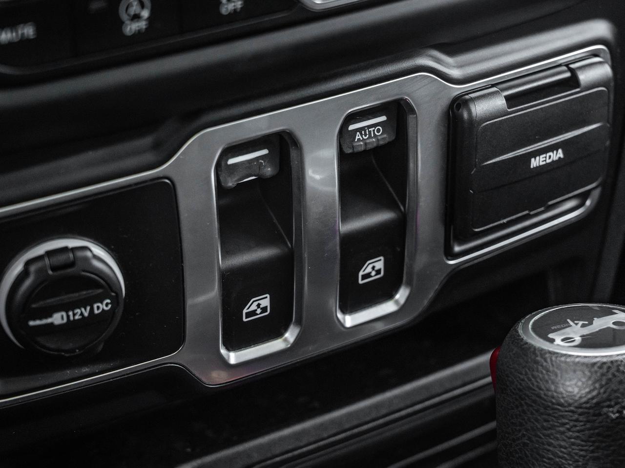 2019 Jeep Wrangler Sport S 4x4 Photo