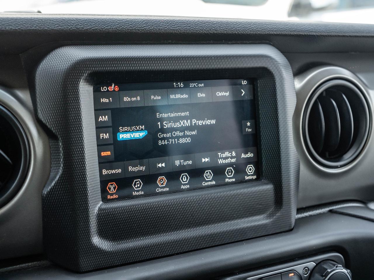 2019 Jeep Wrangler Sport S 4x4 Photo