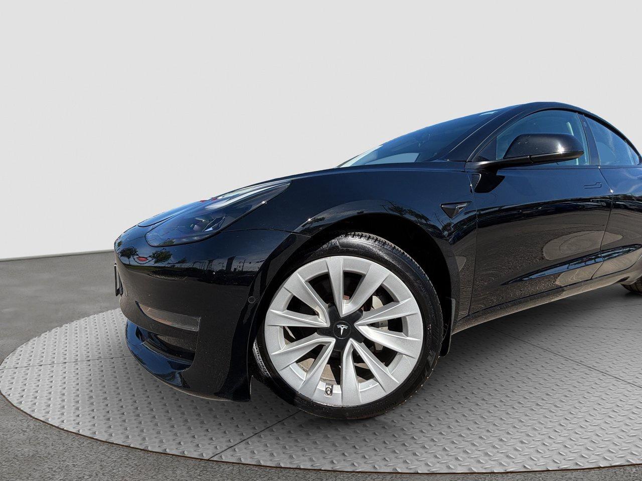 2021 Tesla Model 3 STANDARD RANGE PLUS Photo