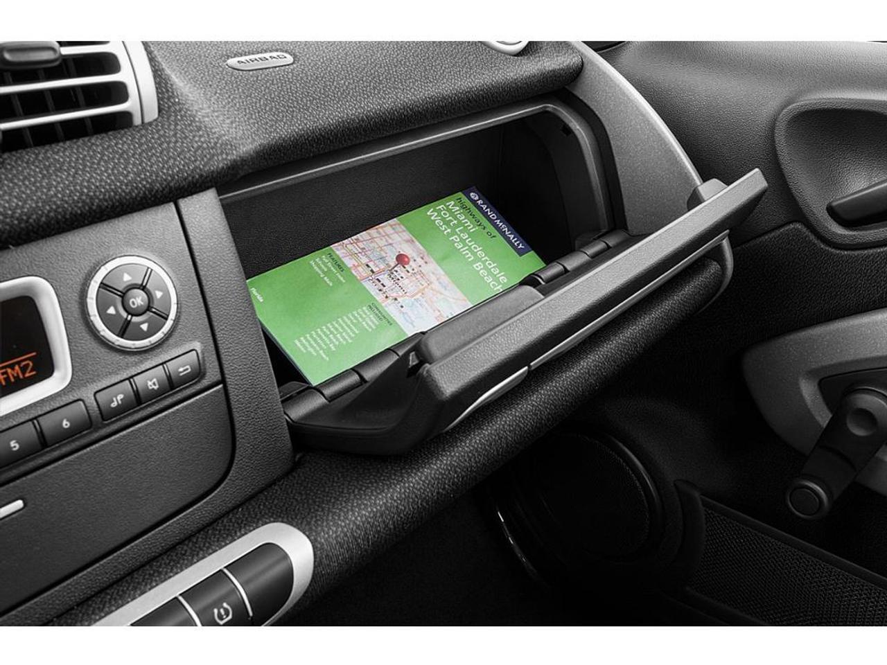 2014 Smart fortwo pure 2dr Coupe Photo