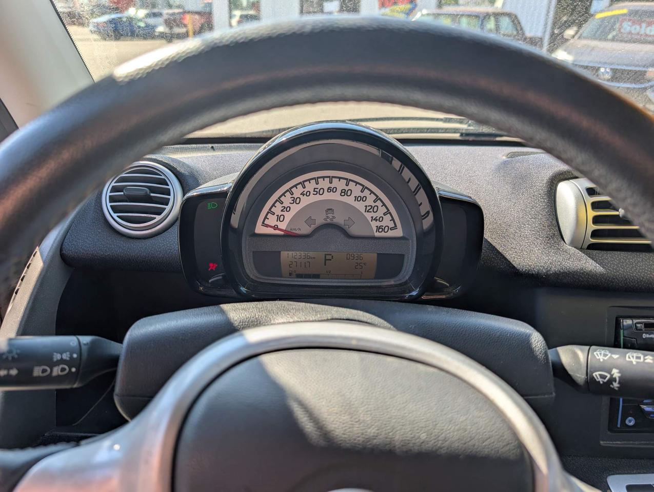 2014 Smart fortwo pure 2dr Coupe Photo