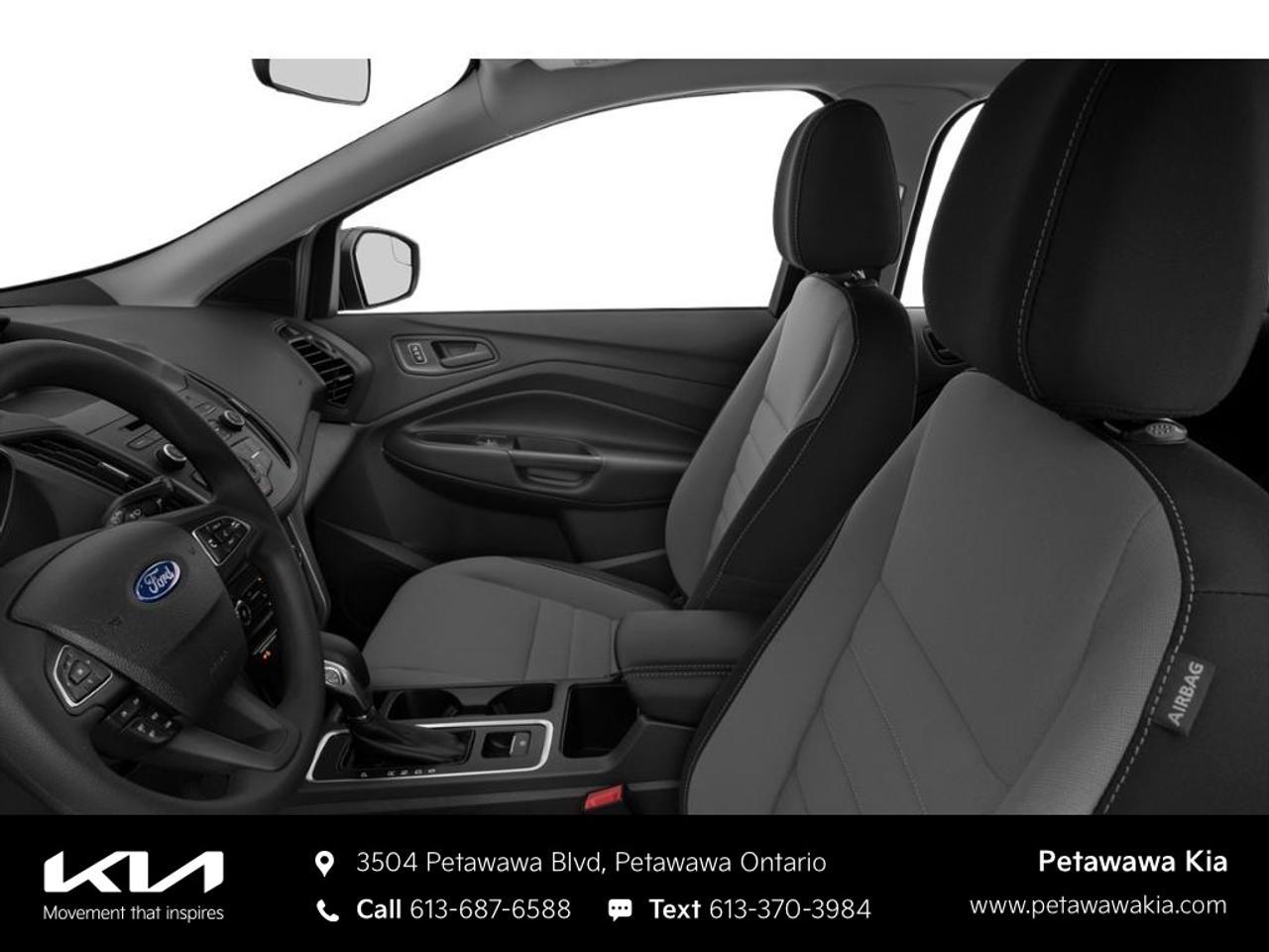2017 Ford Escape SE 4dr Front-wheel Drive Photo4