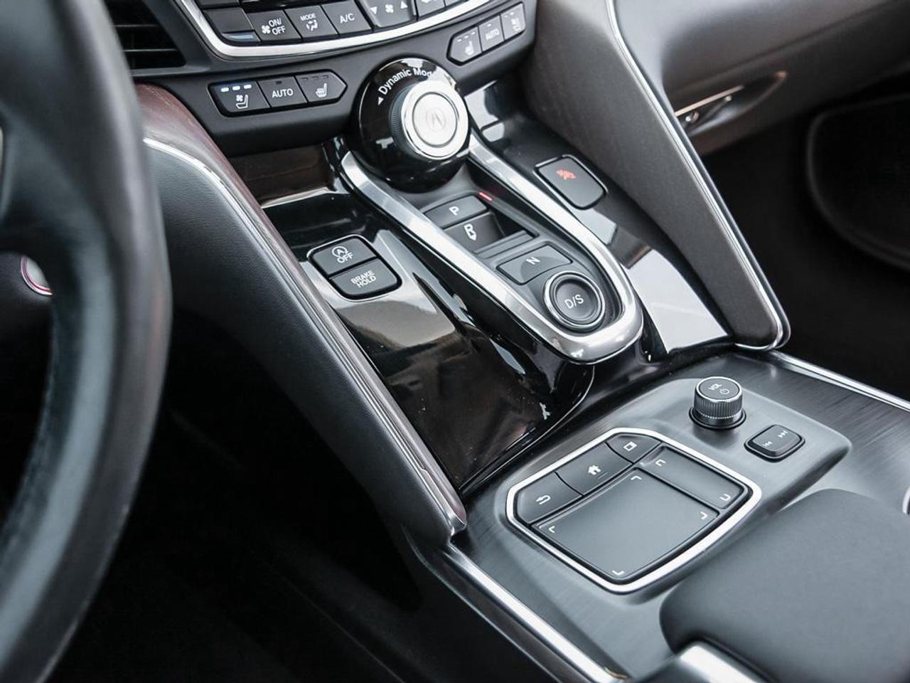 2023 Acura TLX Platinum Elite 4dr SH-AWD Sedan Photo