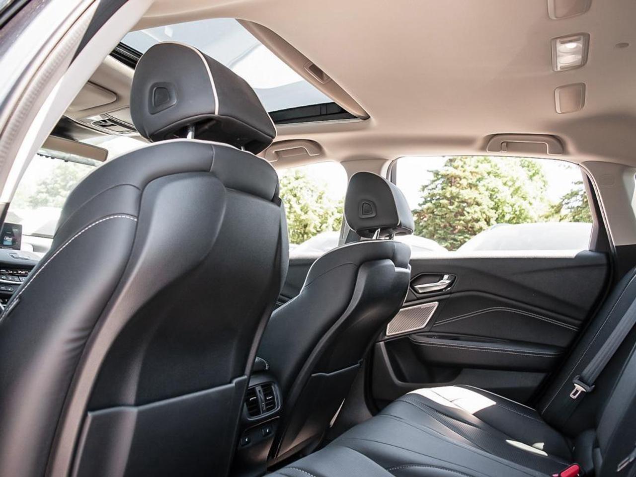 2023 Acura TLX Platinum Elite 4dr SH-AWD Sedan Photo